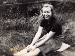 Eva John Gordon vers 1942